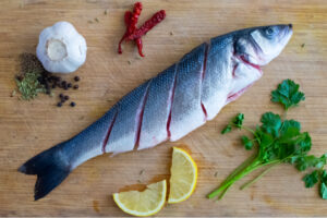 come pulire il branzino