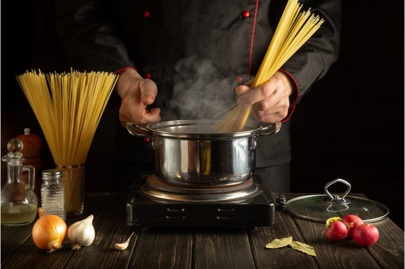 Ricetta sugo di orata in bianco