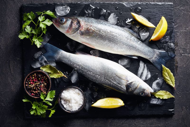 Branzino al vino bianco e limone