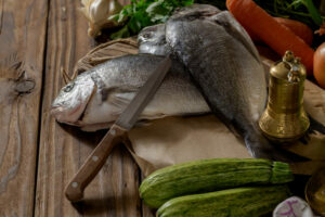 ricetta filetti di orata in padella con zucchine