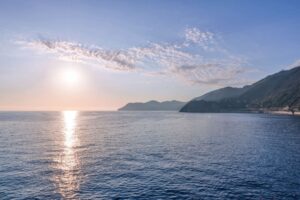 Quanto è profondo il Mar Mediterraneo?